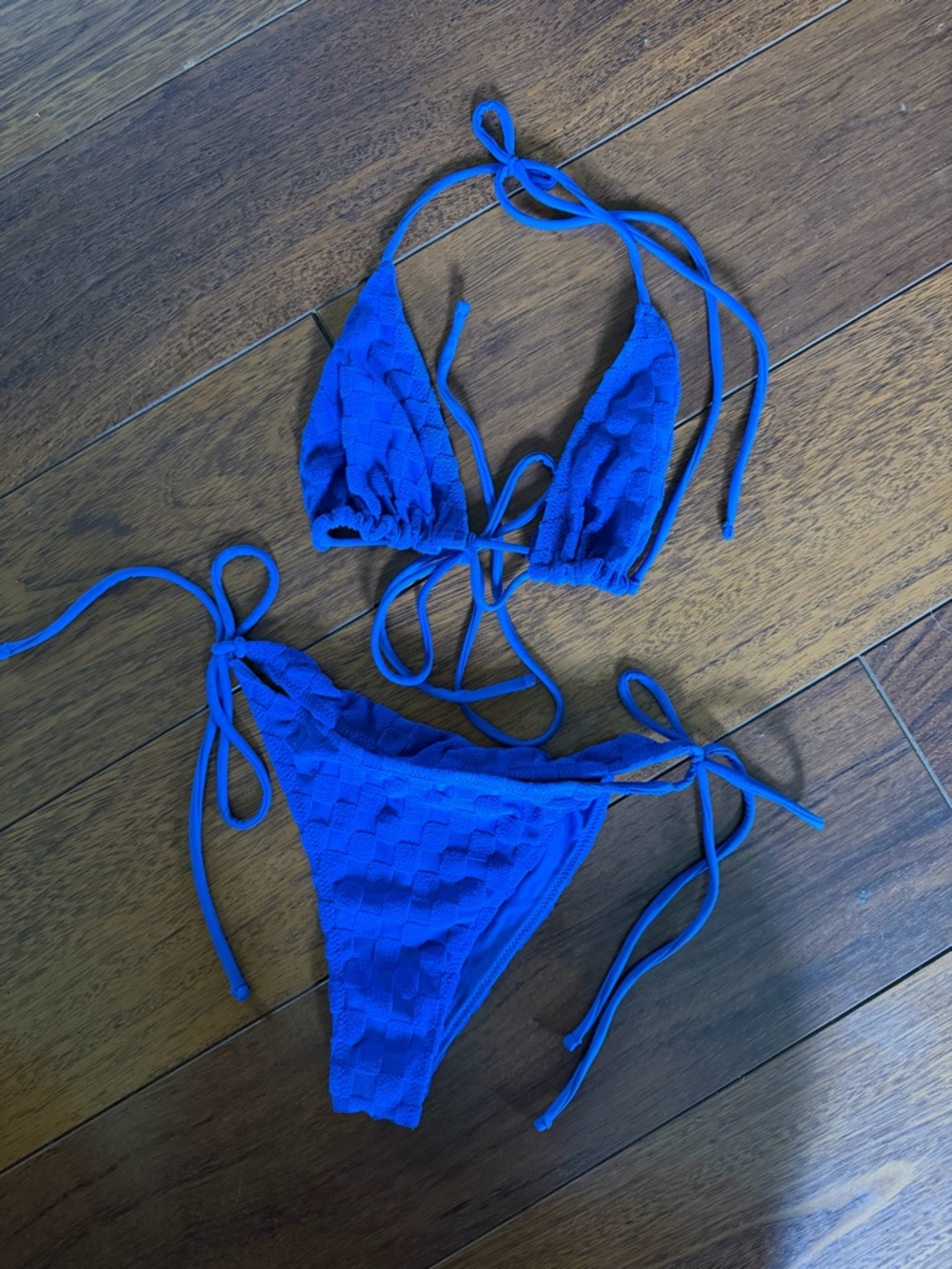 Blue Textured Tie-Side Bikini Set - Women